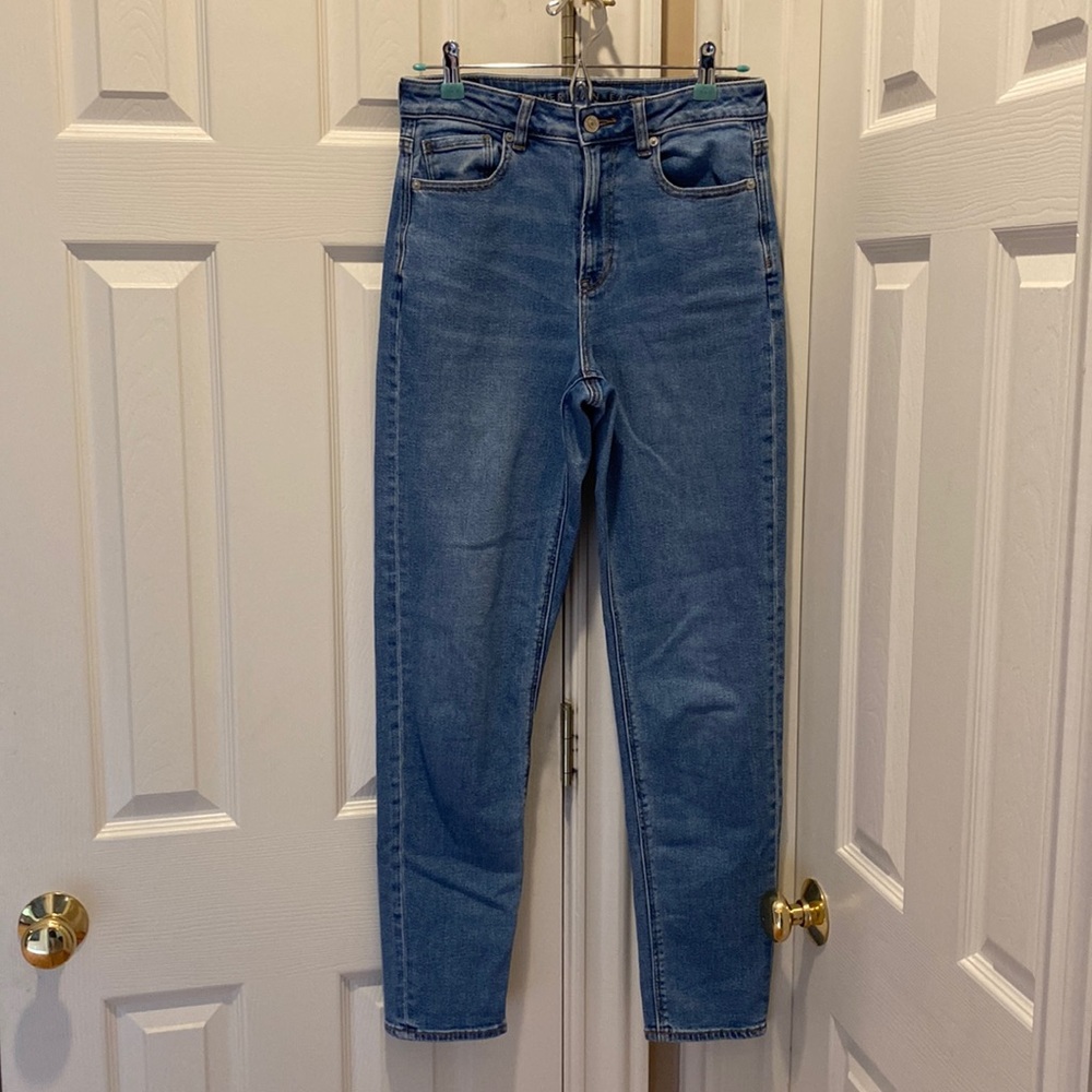 American Eagle Mom Jeans